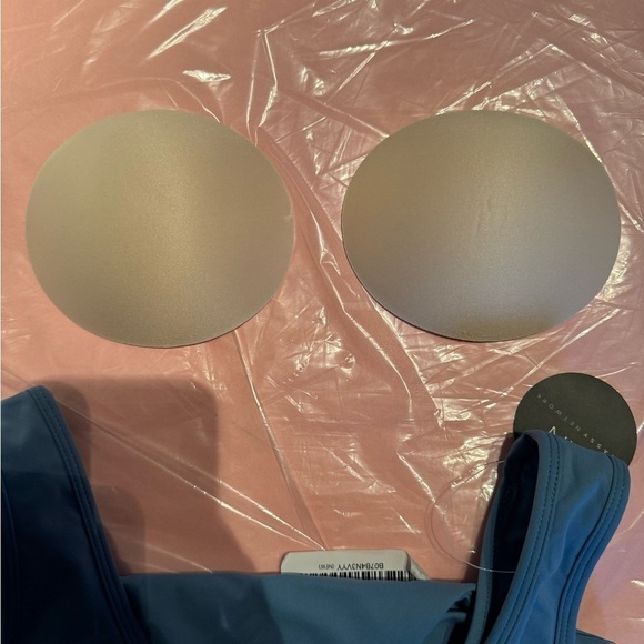 Klassy Network Scoop Neck Tank Bodysuit Size Small, Blue. NWT - Picture 5 of 8